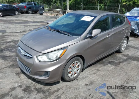 2014 Hyundai Accent Gs z USA, uszkodzony, nr VIN KMHCT5AE9EU174415